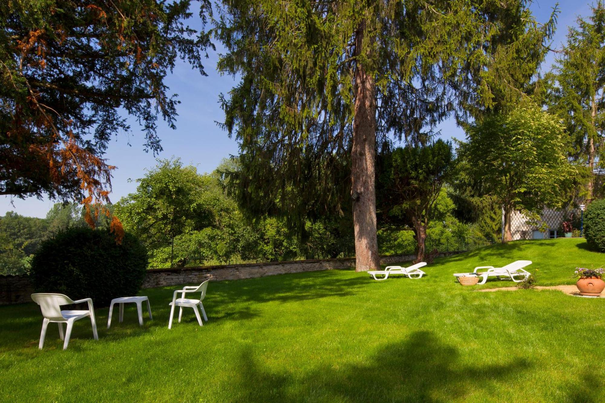 Logis Hostellerie La Chaumiere Arsonval Екстериор снимка