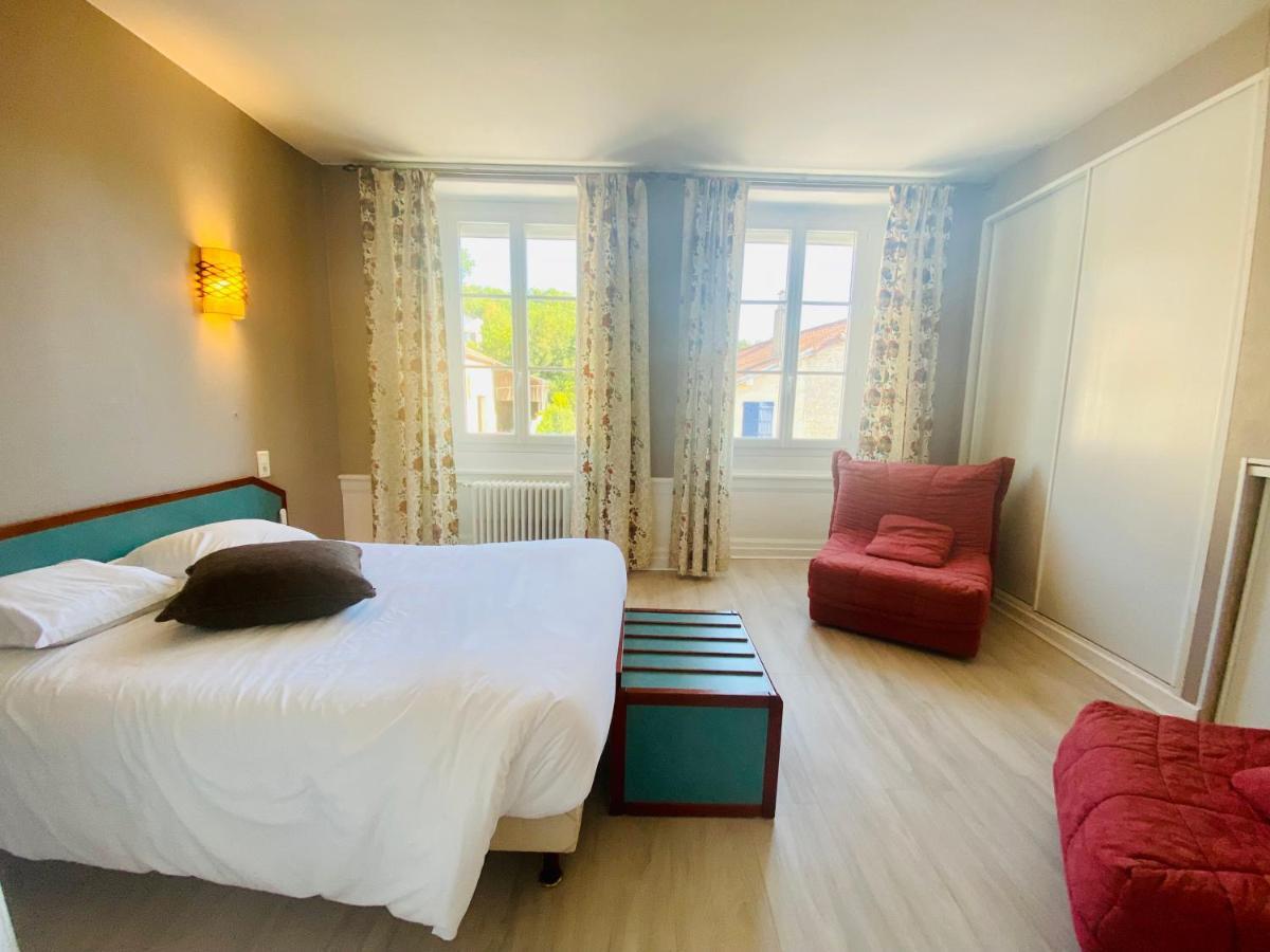 Logis Hostellerie La Chaumiere Arsonval Екстериор снимка