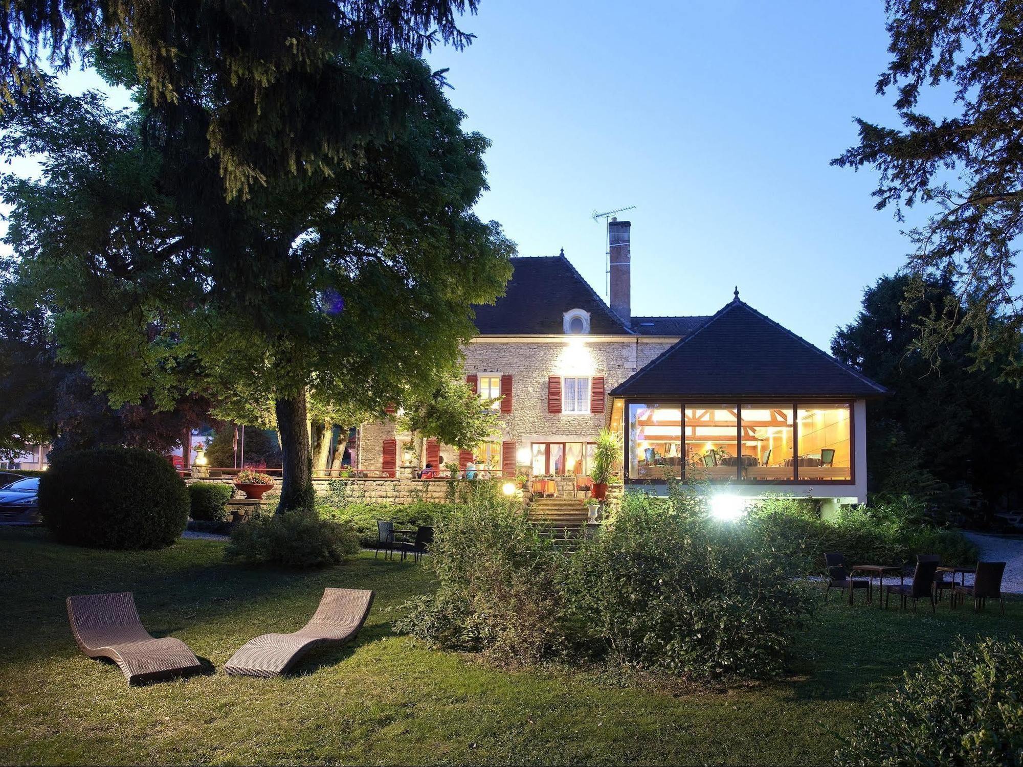Logis Hostellerie La Chaumiere Arsonval Екстериор снимка